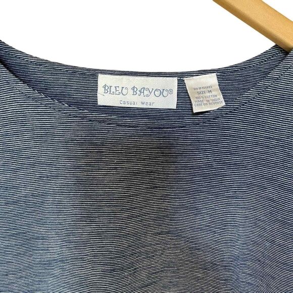 Bleu Bayou Blue and White Pinstripes Top with Open Sleeves‎ Size M - Picture 2 of 6